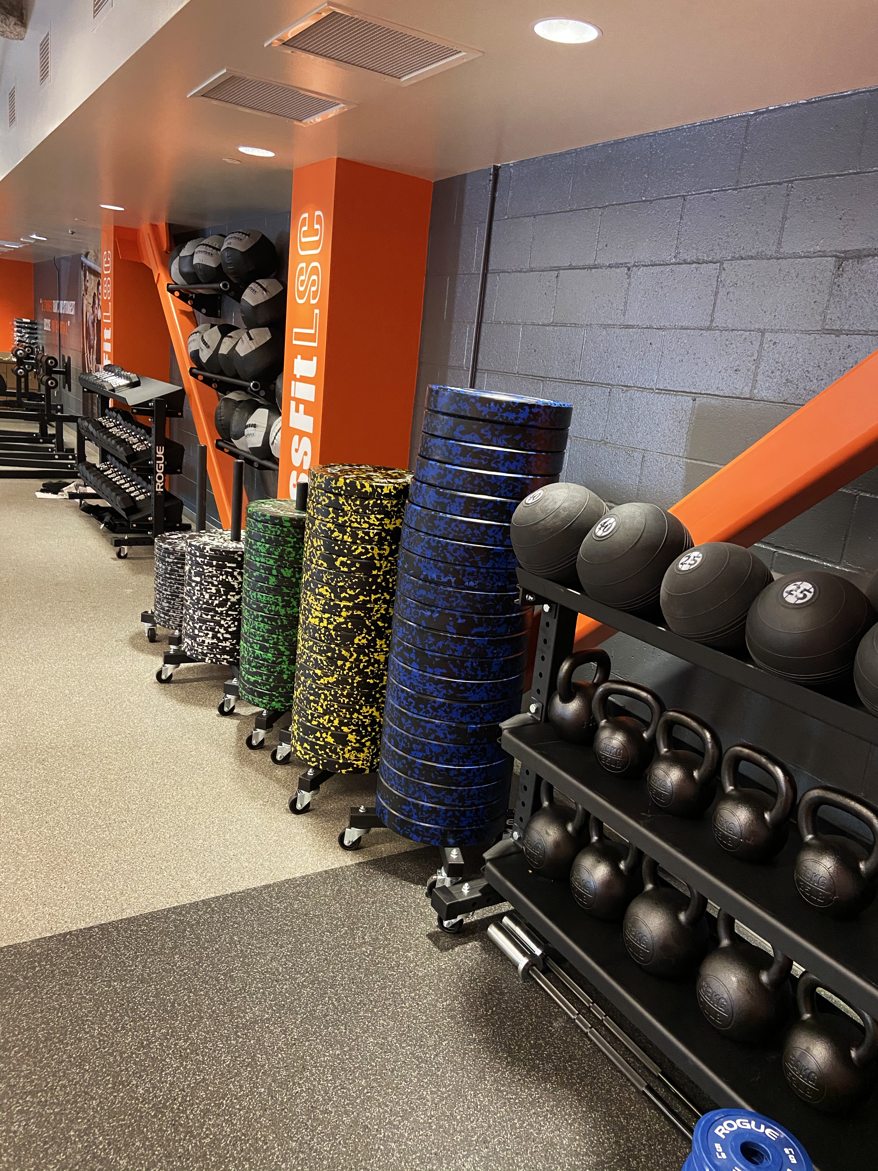 Interior CrossFit LSC Photo